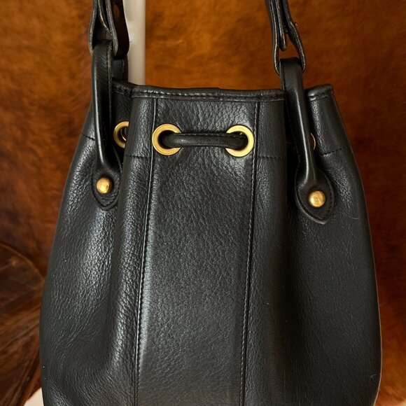 Dooney & Bourke - Bucket Bag, Shoulder. Hand Pull String, VINTAGE - Picture 5 of 9